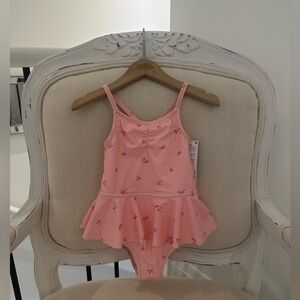 🩰 2T Girls Ballet Pink Swimsuit With Miniature Flowers & skirt SPF 50 NWT